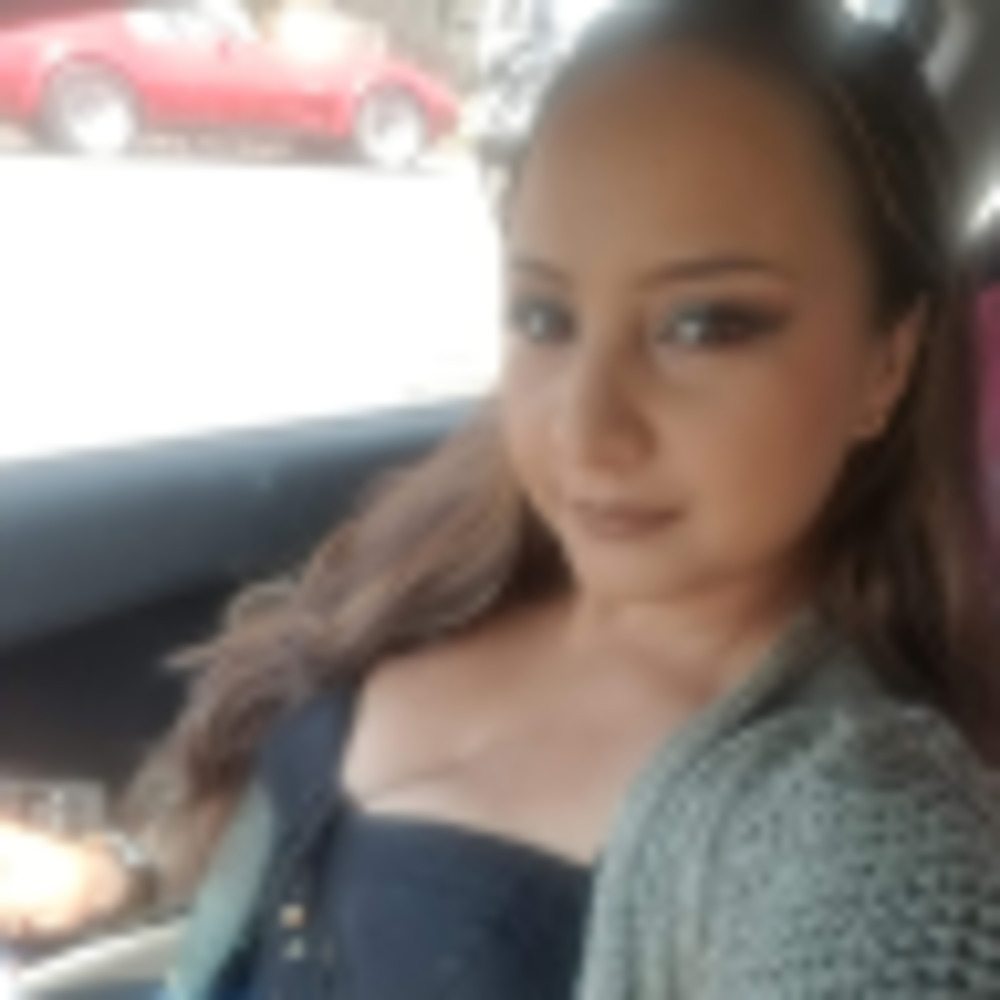 Meet your Posher, Lorena